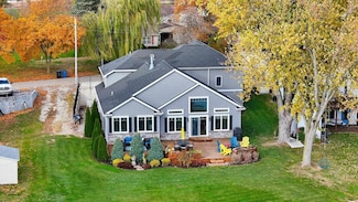 9630 E 520 S, Wolcottville, IN 46795