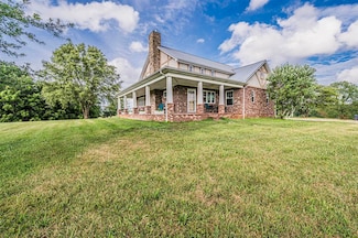 761 A M Wade Rd, Glasgow, KY 42141