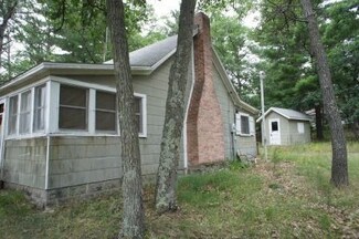 n 6295 Long Lake Rd, Plainfield, WI 54966