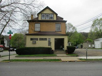 1301 8th Ave, Beaver Falls, PA 15010