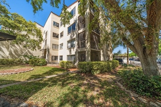 700 Starkey Rd Unit 1111, Largo, FL 33771