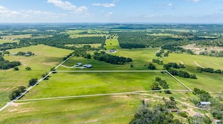 328 Lehne Ln, Fredericksburg, TX 78624