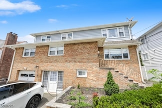 70 Maple Ave, Woodland Park, NJ 07424