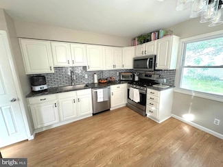 246 Montgomery Dr, Mantua, NJ 08051