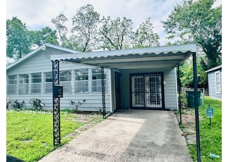 4914 Kelso St, Houston, TX 77021