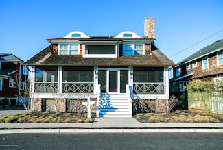 26 Goetze St, Bay Head, NJ 08742