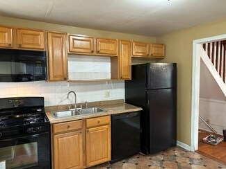 437 Cold Spring Ave, West Springfield, MA 01089