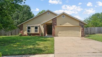 4104 S Poplar Ave, Broken Arrow, OK 74011
