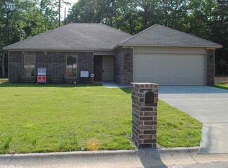 5528 Greenwood Acres Blvd, Little Rock, AR 72204