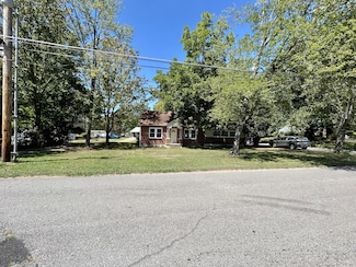 502 Church St, White Bluff, TN 37187