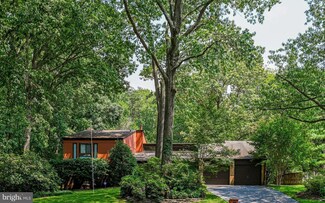 1405 Wolftrap Run Rd, Vienna, VA 22182