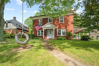 241 N College St, Newcomerstown, OH 43832