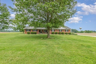 4042 Hageman Crossing Rd, Williamsburg, OH 45176