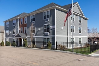 101 California Ave Unit 303, Quincy, MA 02169
