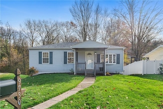 9730 Birchbrook Ct, Irwin, PA 15642