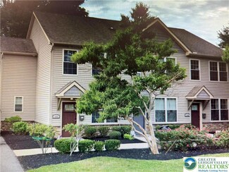1131 Tapler Dr, Coplay, PA 18037