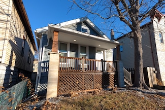 602 W Maple St, Milwaukee, WI 53204