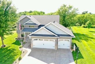 972 Waters Edge Cir, Avon, MN 56310