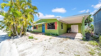 121 86th Terrace, Treasure Island, FL 33706