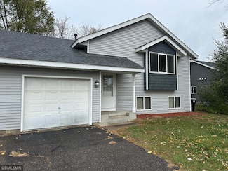 2565 County Road I, New Brighton, MN 55112