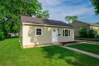916 N Independence Ave, Rockford, IL 61101