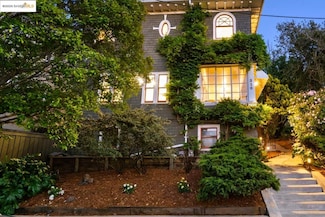 310 Oakland Ave, Oakland, CA 94611