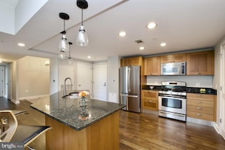 2451 Midtown Ave Unit 1327, Alexandria, VA 22303