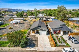 324 5th Ave SE, Soap Lake, WA 98851