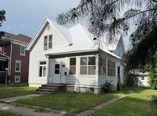 1109 Washington St, Beardstown, IL 62618