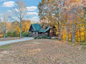 1041 High Meadow Dr, Spencer, TN 38585