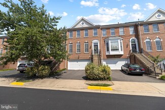 4047 Stewarts Bridge Ct, Fairfax, VA 22033