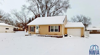 128 Willow St, Aurelia, IA 51005