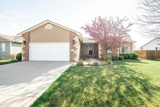 613 Thunderbird St S, McPherson, KS 67460