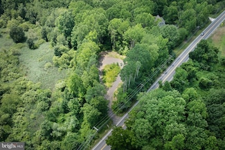 364 High Hill Rd, Swedesboro, NJ 08085