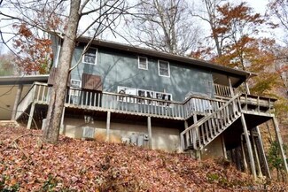 2082 Mckenzie Way S, Old Fort, NC 28762