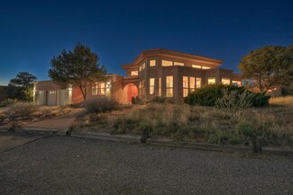 1175 Laurel Loop NE, Albuquerque, NM 87122