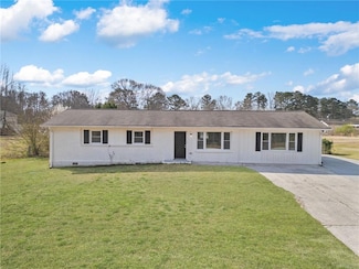 708 Morris Rd, Hiram, GA 30141