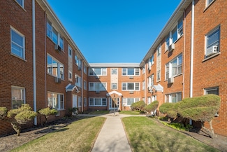 44 S Kensington Ave Unit 5, La Grange, IL 60525