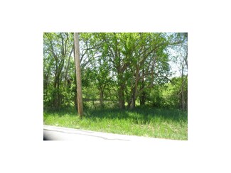 10490 Kill Creek Rd, De Soto, KS 66018