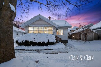 1220 California St NW, Grand Rapids, MI 49504