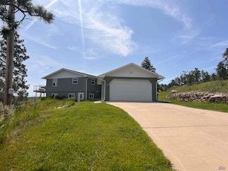 5109 Pinedale Heights Dr, Rapid City, SD 57702
