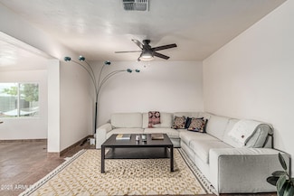 2019 W Stella Ln, Phoenix, AZ 85015