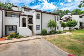 301 Kings Row Dr, Little Rock, AR 72207