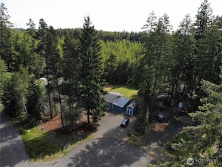 60 N Varden Way, Hoodsport, WA 98548