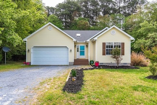 2415 Octopus Rd, Greenbackville, VA 23356