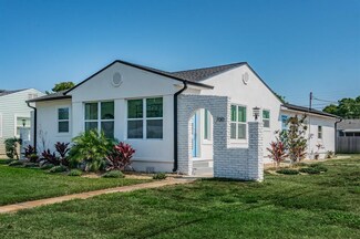 700 40th Ave NE, Saint Petersburg, FL 33703