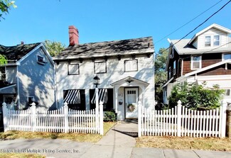 57 1/2 South Ave, Staten Island, NY 10303
