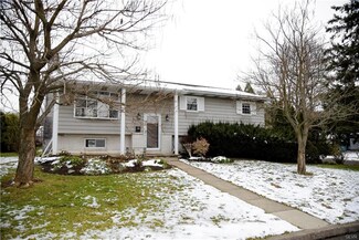 105 N 2nd St, Coopersburg, PA 18036