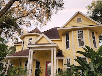 510 Wideview Ave, Tarpon Springs, FL 34689