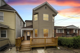 1022 2nd Ave, Coraopolis, PA 15108